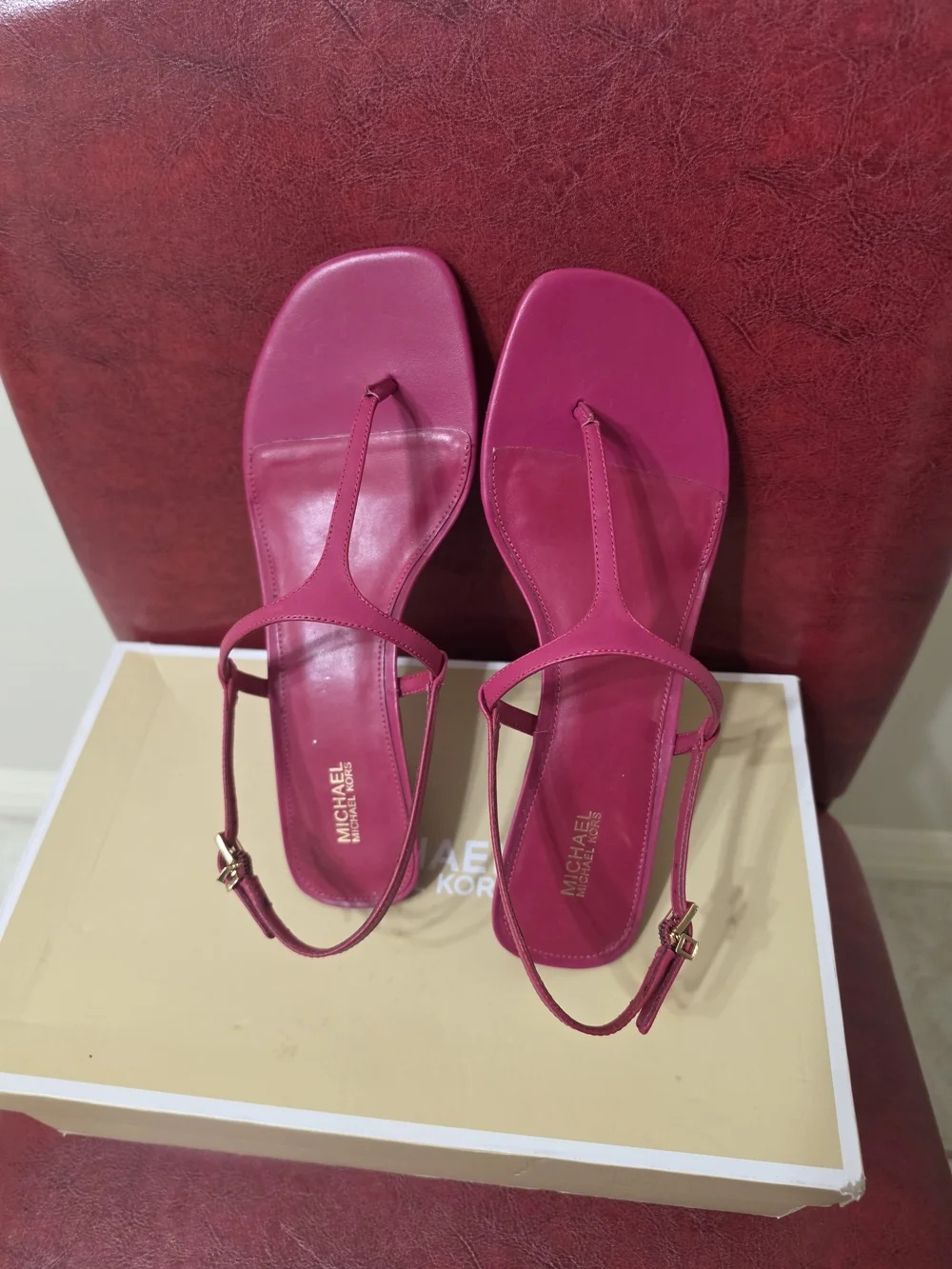 Michael Kors Fuchsia Pink T-Strap Sandals with Gold Hardware